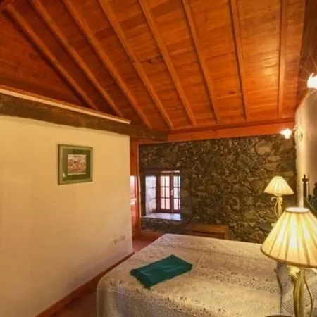 Nyaraló In La Caridad Mit Terrasse, Grill Und Whirlpool *